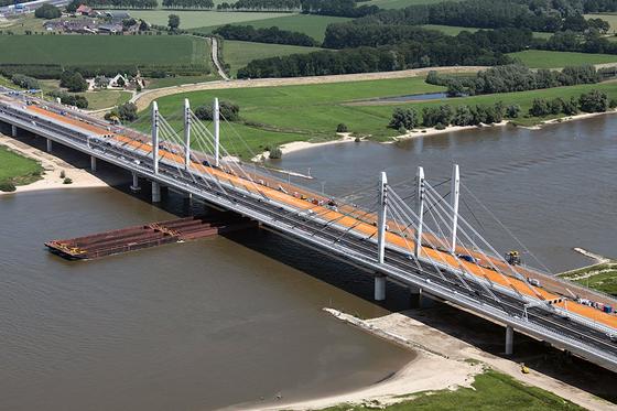 Ewijk Bridge, photo 3