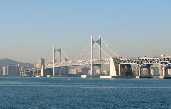 Kwang-Ahn Grand Bridge, photo 4