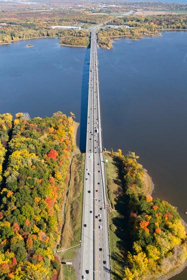 New Île-aux-Tourtes Bridge